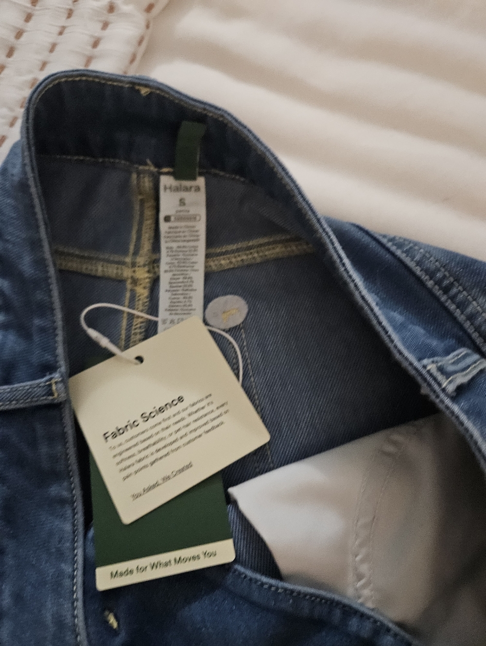 NWT Wide-Leg Halara Jeans - Picture 5 of 9